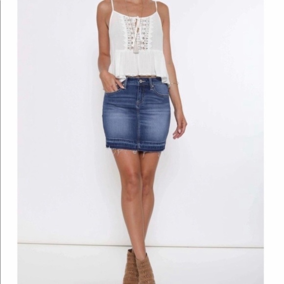 KANCAN Distressed Raw Hem Denim Mini Jean Skirt Size 29 - Picture 1 of 10